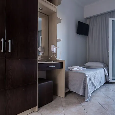 ホテル Zante Calinica 3*