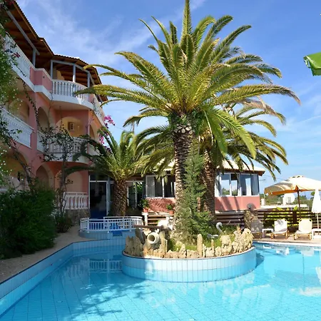 Zante Calinica ホテル